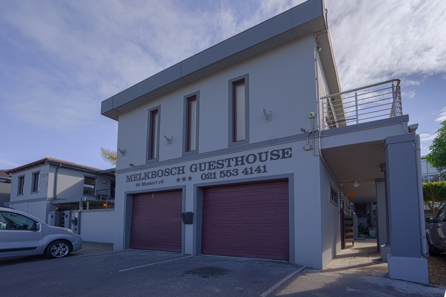 8 Bedroom Property for Sale in Melkbosstrand Central Western Cape